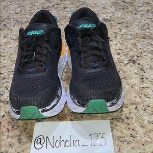 Hoka One One Bondi 7